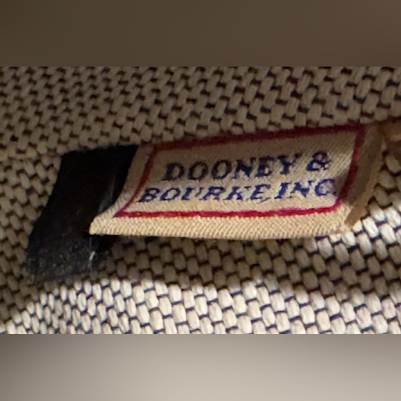 Vintage Dooney & Bourke Berry Pink Crossbody  Satchel Shoulder Arm Bag Purse EUC - Picture 9 of 10